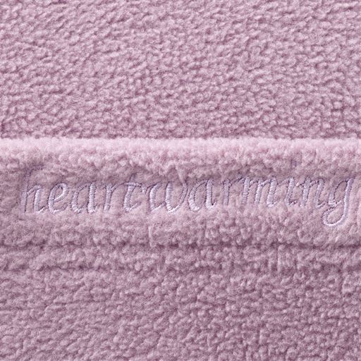 ワンポイント刺繍入り