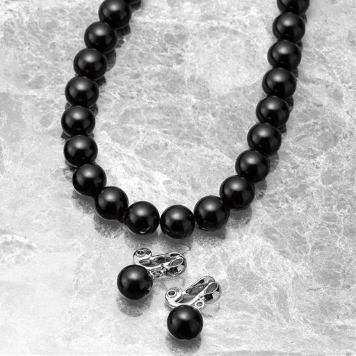 A (イヤリングセット)ネックレス+イヤリング