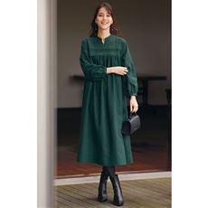 胸元レース使いワンピース