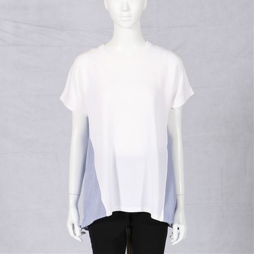 異素材切り替えニット<br>フロント