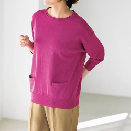 綿のポケットデザインニット