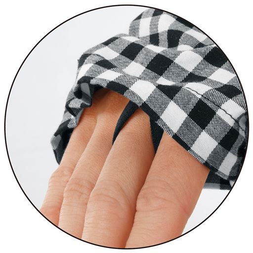 中指ループ付で手の甲まですっぽり。