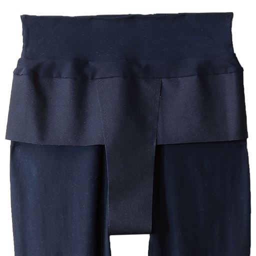 パワーネット  ウエスト下と骨盤ベルトの間にあるパワーネットが日常の動きに対応し、ズレを予防します。 内蔵ベルト 薄手のテーピング素材で骨盤まわりを安定させ、骨盤底筋群をサポート。