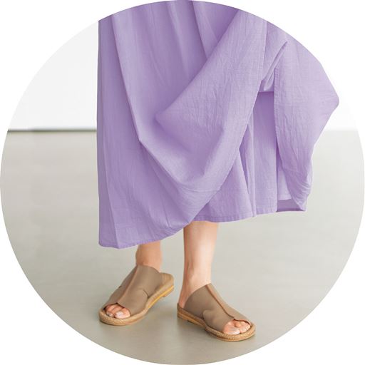 裏地にも表地と同じやわらかなコットンを使用。着るたびに天然素材のやさしさと肌ざわりを実感できます<br>※このカラーはありません。