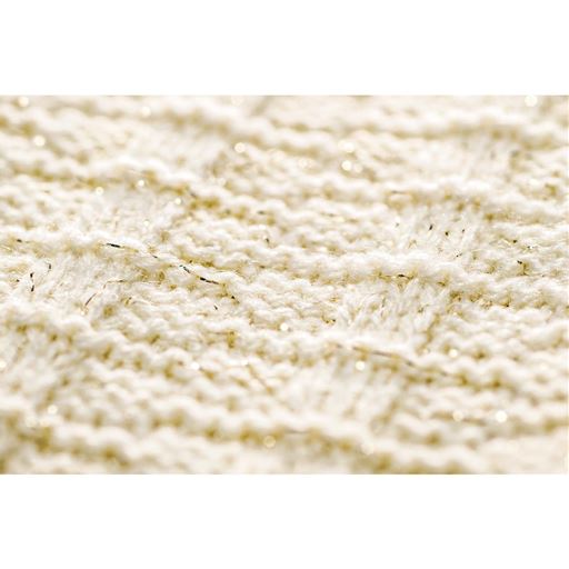 ポケットデザインニットベスト<br><br>オフホワイト系は主張し過ぎないゴールドラメが華やかで上品。