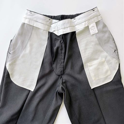 ポケット地:メッシュ仕様