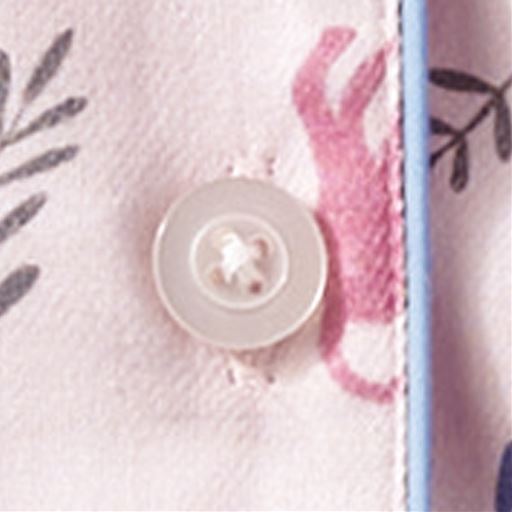 上品な光沢のボタン