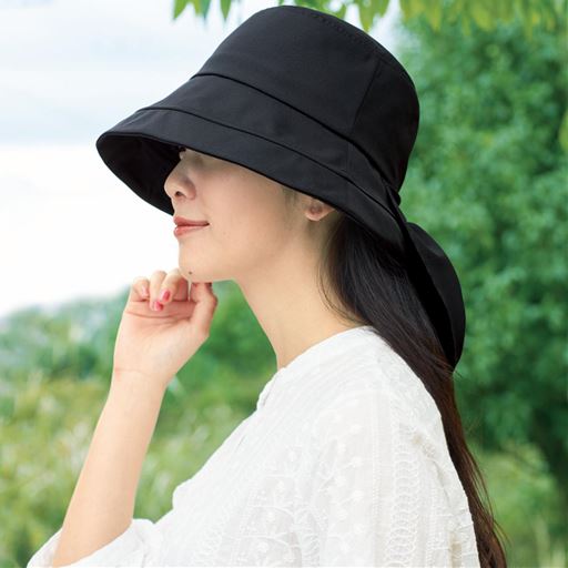 ブラック<br>UVカットはもちろん太陽光や熱もお洒落にブロック!