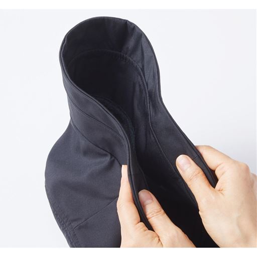 4.アレンジ自在<br>形や角度を変えられるワイヤー入り