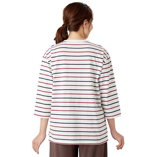 ホワイト系 <br>バックスタイル