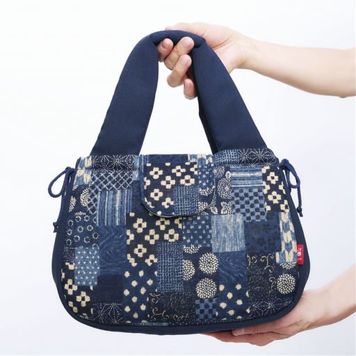 紺<br>コロンとしたフォルムが可愛い