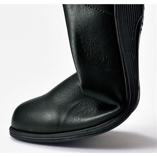 歩きやすくて疲れにくい返りの良いいソール