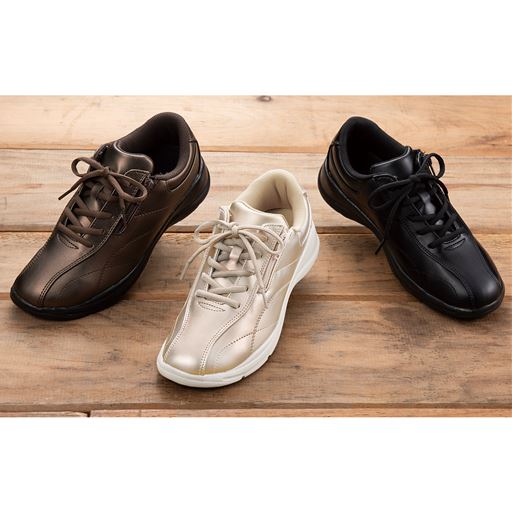 (左から)ブロンズ ベージュ ブラック