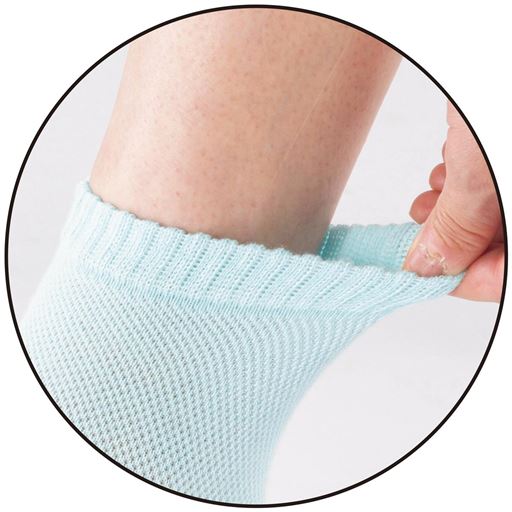 履き口ゆったり、締め付けにくい