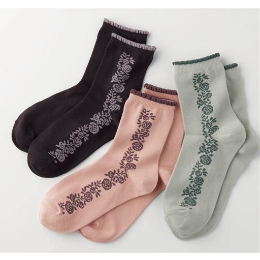 (左から)ブラック、ピンク、グリーン