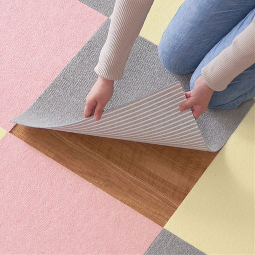 汚れた部分だけ取り外して洗濯機で洗えます。