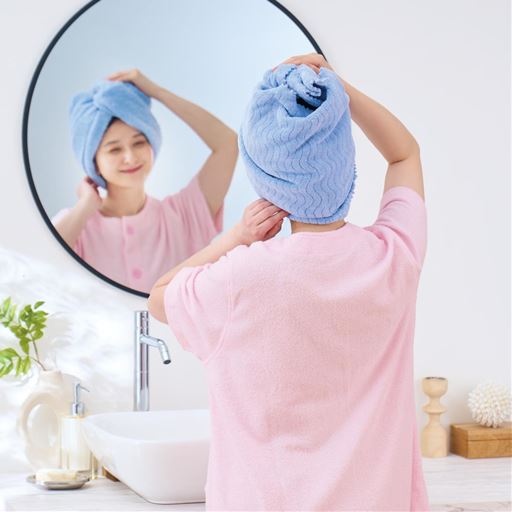 ピンク ※商品はタオルワンピースです。<br>汗ばむ湯上がりも羽織るだけでサラッ!