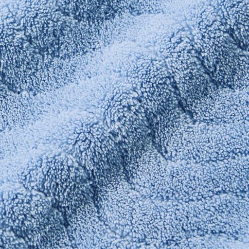 生地拡大(ブルー)<br>肌あたりなめらかなふわもこ触感。