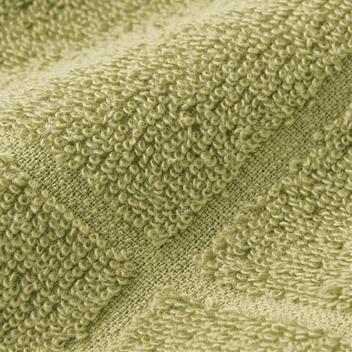 生拡拡大(グリーン)<br>甘撚りのやわらかタッチでふんわり気持ちよく。