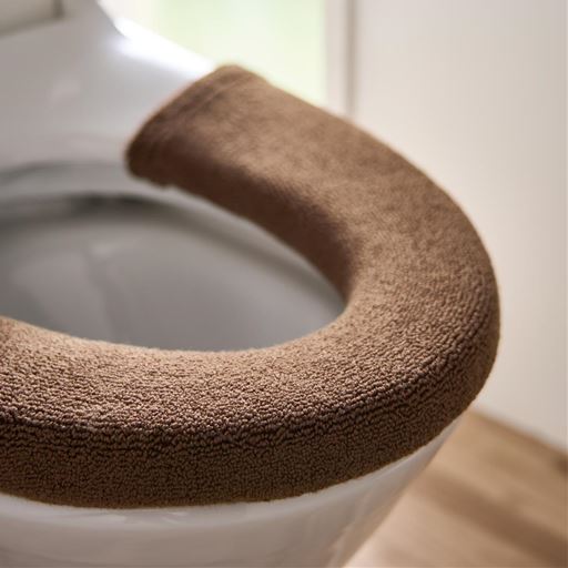 ブラウン<br>便座のヒヤッと対策にも。