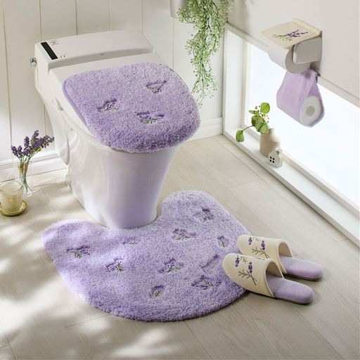 パープル(ラベンダー) ※商品はフタカバーです。<br>※トイレマット:CG-647、ペーパーホルダーカバー:CG-648、スリッパ:WG-154を使用