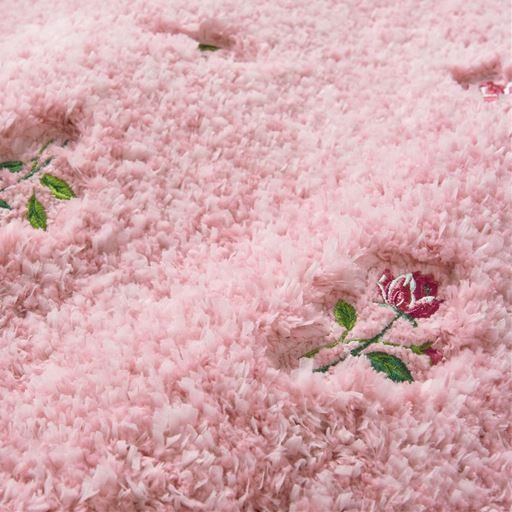 ピンク(バラ)<br>心にそっと寄り添う優しい色合いと可憐なデザインが魅力です。