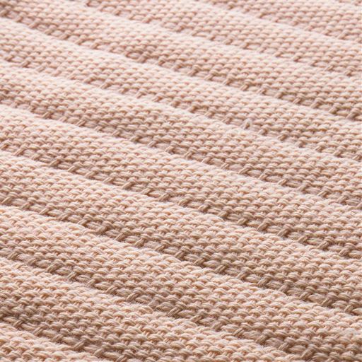 生地拡大(シェルピンク)<br>サラッとした肌ざわり。