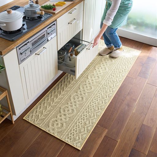 ベージュ(横180×縦65cm)<br>キッチンマットの模様替えで気分一新!