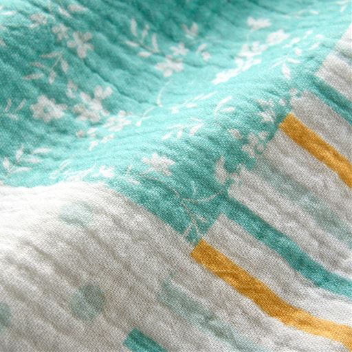 生地拡大(イエロー)<br>使い始めから肌なじみをよくするために、洗いをかけたこだわりの仕様。