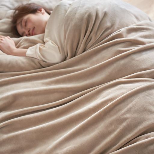 マロン<br>まるでうさぎのようになめらかな肌ざわりがたまらない! うさもふ倶楽部のあったか掛け布団カバーです。