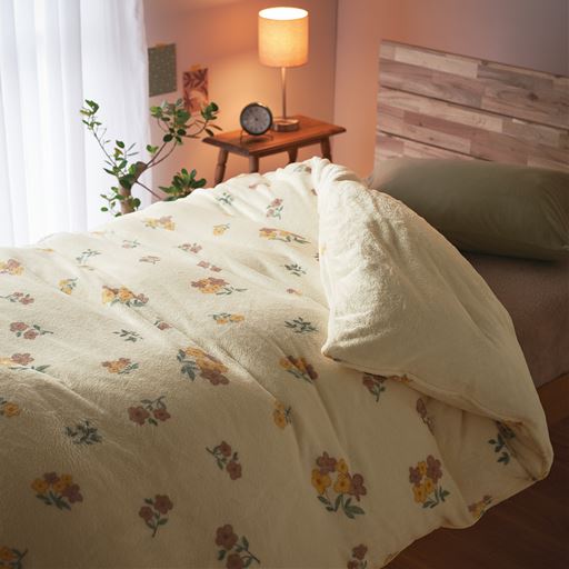 ブラウン系<br>ふわっと軽い毛布素材のあったか掛け布団カバーです。