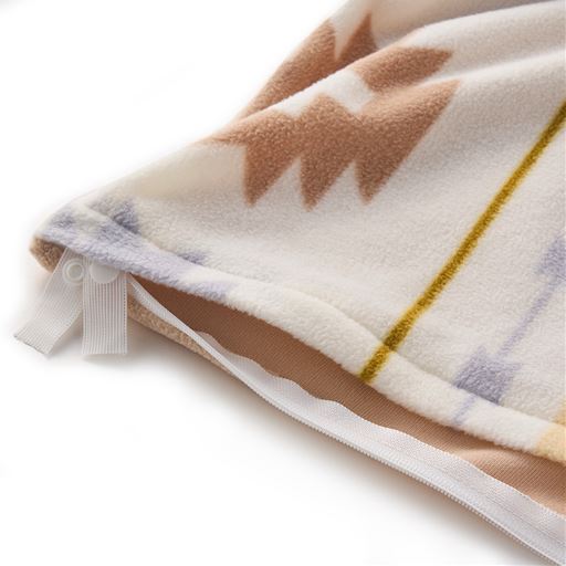 B (エスニック風)<br>8ケ所ホック付きズレ防止テープで布団とカバーをしっかり固定。