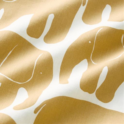 ベージュ<br>綿100%の平織り生地で肌ざわりがよく、洗濯しても丈夫です。裏はグレーのリバーシブル仕様です。