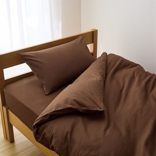 コーヒーブラウン ※商品は掛け布団カバーです。<br>※枕カバーはCR-726、ボックスシーツはCZ-648を使用しています