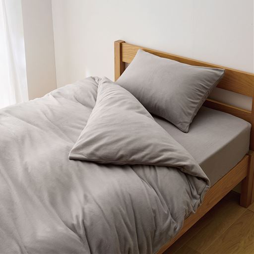 ミディアムグレー※商品は枕カバーです。<br>※掛け布団カバーはCR-753、ボックスシーツはCZ-665を使用しています。