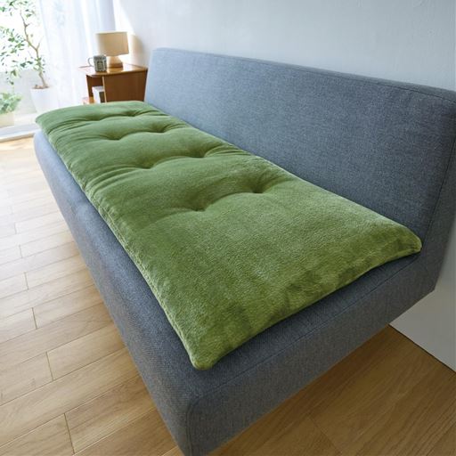 グリーン(3人掛け用)<br>いつものソファがふかふかの座り心地に早変わり。床でのごろ寝にもお役立ち。