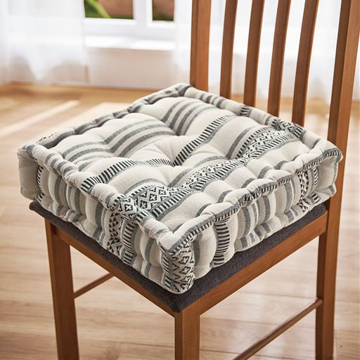 ブラック系<br>椅子などの座面クッションとしても!