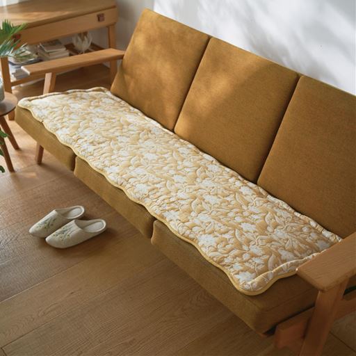 イエロー 3人掛け用(150×50cm) <br>ふっくら柔らかな風合いで、居心地のいい場所を作ってくれるシートクッション。