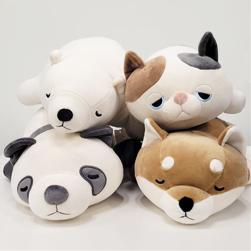 おもわず抱きしめたくなるような、かわいいフォルム。