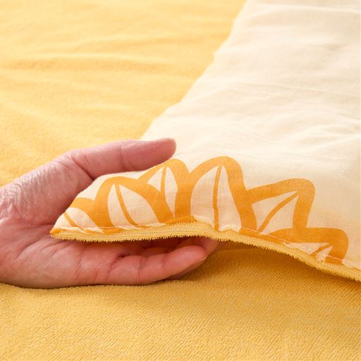 中わた入りでふっくら軽く、エアコン対策にもおすすめ!