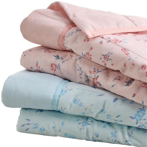 (上から) ピンク系・ブルー系