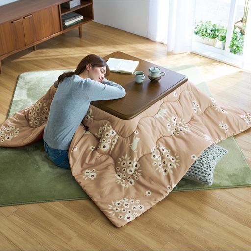 ベージュ×レッドブラウン こたつ掛け布団 正方形M