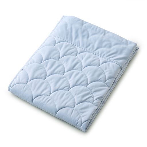 ブルー<br>たたんだ状態