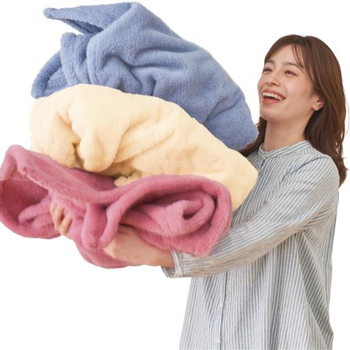 (上から) アンティックブルー・アイボリホワイト・ローズピンク<br>ふわっと軽くてまるでわたあめみたい!