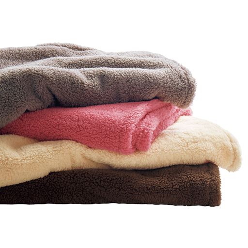 (上から) ミディアムグレー・ローズピンク・アイボリホワイト・コーヒーブラウン