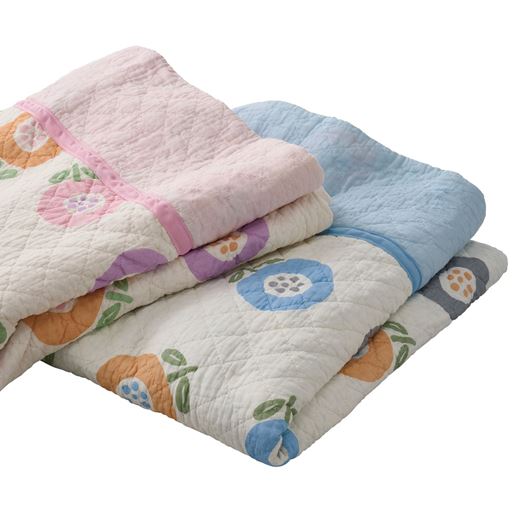 (左から) ピンク系(フラワー)・ブルー系(フラワー)