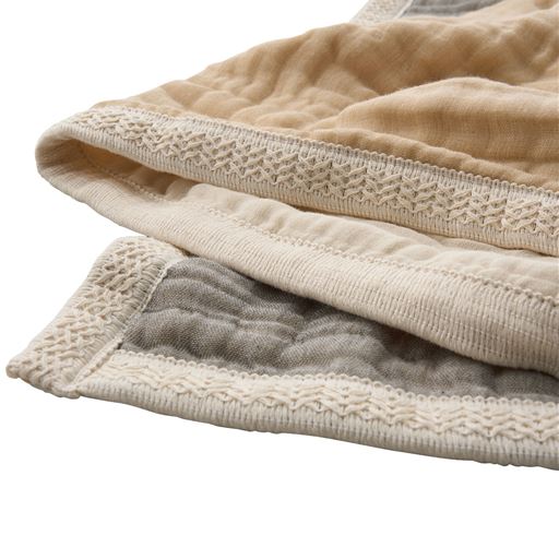 (上から)ベージュ、グレー<br>8重ガーゼ素材が身体をやさしく包み込みます。