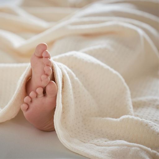 アイボリー<br>ワッフルのポコポコ生地で肌ばなれがいい!