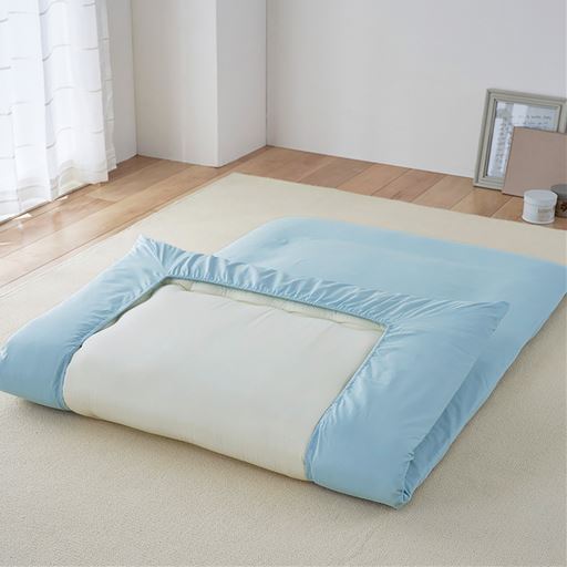 フィットシーツ<br>マチがしっかりあるのでズレにくい。