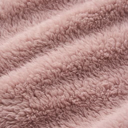 ピンク<br>長毛だからふんわりあたたか。